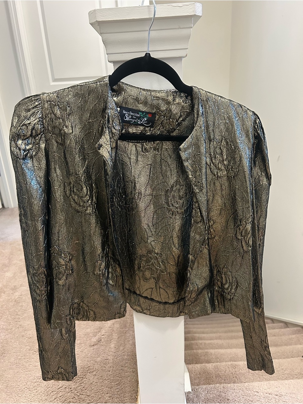 Simplicity Metallic Gold and Black Floral Open-Front Jacket
